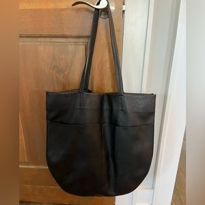 Urban Outfitters | Rounded Bottom Tote Bag